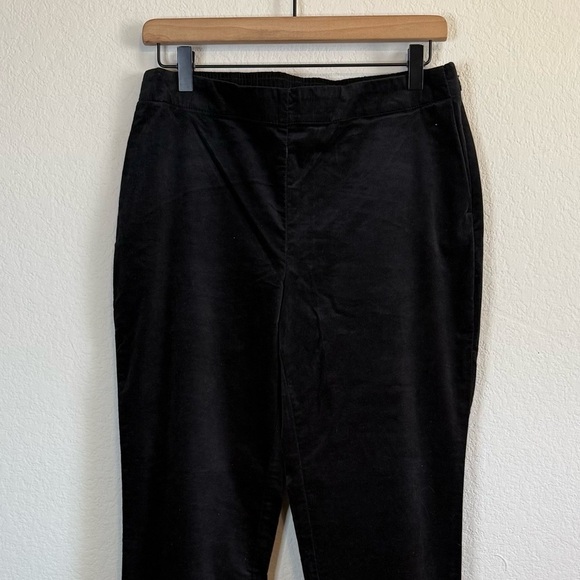NWT J Jill Black Velvet Pull On Stretch Waist Straight Leg Pants Size 10 - Picture 3 of 12